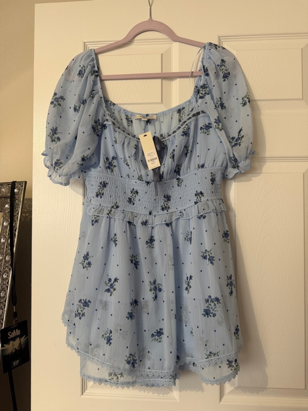 Francesca's Collections Light Blue Floral Puff-Sleeve Romper